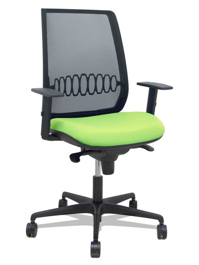 Modelo Alares - Silla de oficina ergonómica con mecanismo sincro, brazos regulables y ajustable en altura - Respaldo de malla transpirable en color negro y asiento tapizados en tejido BALI color pistacho.