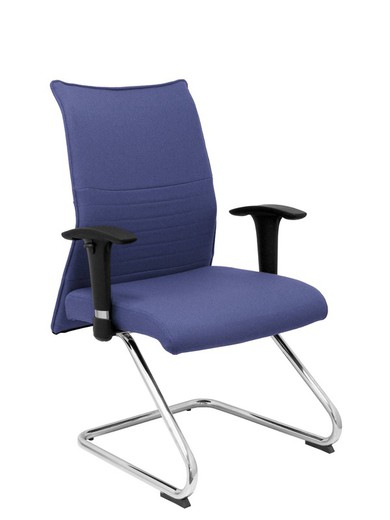 Modelo Albacete confidente patín  Sillón confidente ergonómico para visitas con patín cromado  Asiento y respaldo tapizados en tejido BALI color azul claro