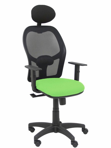 Modelo Alocén - Silla de oficina ergonómica con mecanismo sincro, brazos regulables y ajustable en altura - Respaldo de malla transpirable en color negro con cabecero fijo y asiento tapizados en tejido BALI color pistacho.