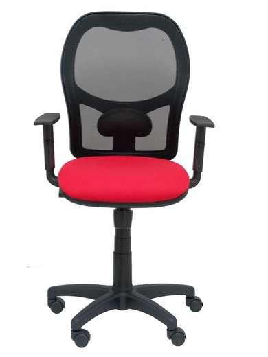 Modelo Alocén - Silla de oficina ergonómica con mecanismo sincro, brazos regulables y ajustable en altura - Respaldo de malla transpirable en color negro y asiento tapizados en tejido BALI color rojo.