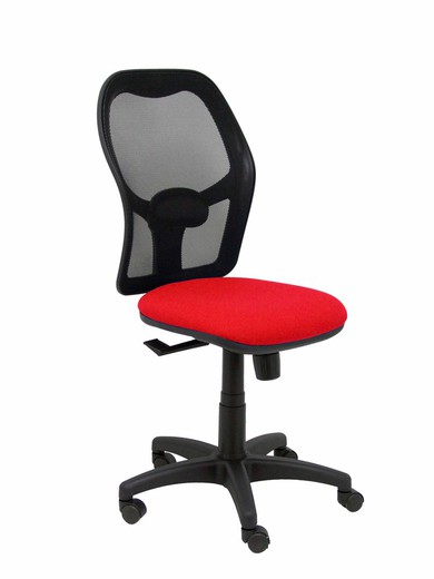 Modelo Alocén - Silla de oficina ergonómica con mecanismo sincro y ajustable en altura - Respaldo de malla transpirable en color negro y asiento tapizados en tejido BALI color rojo.