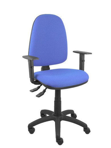 Modelo Ayna S- Silla de oficina ergonómica con mecanismo asincro y regulable en altura - Asiento y respaldo tapizados en tejido BALI color azul claro.