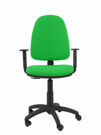 Modelo Ayna - Silla de oficina ergonómica con mecanismo de contacto permanente y regulable en altura - Asiento y respaldo tapizados en tejido BALI color pistacho (BRAZOS REGULABLES EN ALTURA)