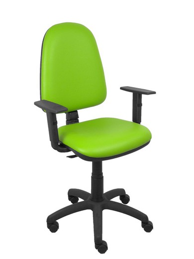 Modelo Ayna - Silla de oficina ergonómica con mecanismo de contacto permanente y regulable en altura - Asiento y respaldo tapizados en tejido SIMILPIEL color pistacho (BRAZOS REGULABLES EN ALTURA)