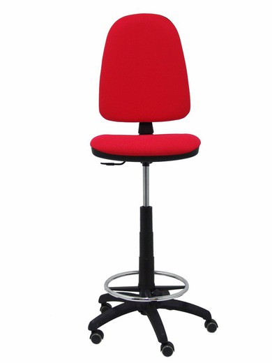 Modelo Ayna Taburete - Taburete ergonómico con mecanismo de contacto permanente, regulable en altura, aro reposapiés y ruedas de parqué - Asiento y respaldo tapizados en tejido BALI color rojo