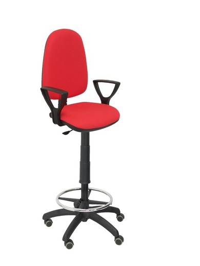 Modelo Ayna Taburete - Taburete ergonómico con mecanismo de contacto permanente, regulable en altura, aro reposapiés y ruedas de parqué - Asiento y respaldo tapizados en tejido BALI color rojo (BRAZOS FIJOS INCLUIDOS)