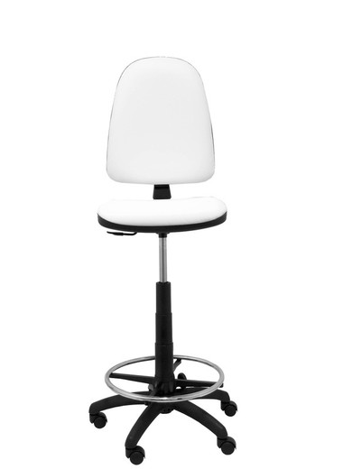 Modelo Ayna Taburete - Taburete ergonómico con mecanismo de contacto permanente, regulable en altura y aro reposapiés - Asiento y respaldo tapizados en tejido símilpiel color blanco