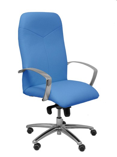 Modelo Caudete - Sillón de dirección ergonómico con mecanismo basculante y regulable en altura - Asiento y respaldo tapizados en similpiel color azul claro.