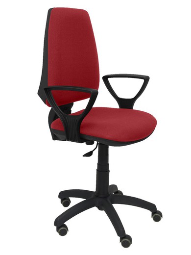 Modelo Elche CP - Silla de oficina ergonómica con mecanismo permanente, regulable en altura y ruedas de parqué - Asiento y respaldo tapizados en tejido BALI color granate (BRAZOS FIJOS INCLUIDOS)