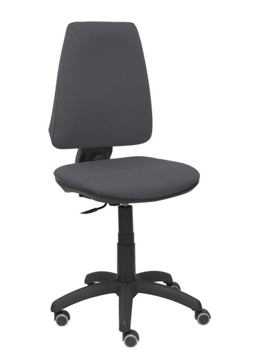 Modelo Elche CP - Silla de oficina ergonómica con mecanismo permanente, regulable en altura y ruedas de parqué - Asiento y respaldo tapizados en tejido BALI color gris oscuro.