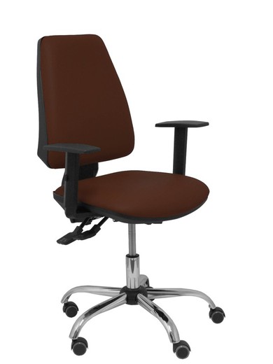 Modelo Elche S 24 horas - Silla de oficina ergonómica con mecanismo asincro y regulable en altura - Asiento y respaldo tapizados en tejido similpiel color marrón oscuro - Brazos regulables - Espuma viscoelástica - (USO INTENSIVO 24 HORAS)