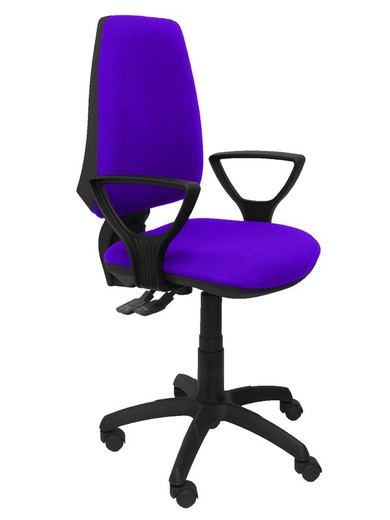 Modelo Elche S - Silla de oficina ergonómica con mecanismo sincro, regulable en altura y ruedas de nailon - Asiento y respaldo tapizados en tejido BALI color lila (BRAZOS FIJOS INCLUIDOS)