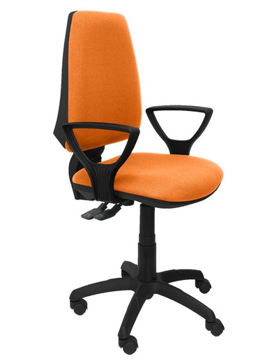 Modelo Elche S - Silla de oficina ergonómica con mecanismo sincro, regulable en altura y ruedas de nailon - Asiento y respaldo tapizados en tejido BALI color naranja (BRAZOS FIJOS INCLUIDOS)