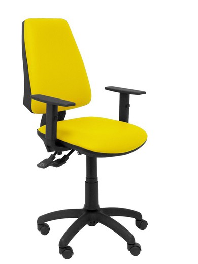 Modelo Elche S - Silla de oficina ergonómica con mecanismo sincro y regulable en altura - Asiento y respaldo tapizados en similpiel color amarillo (BRAZOS REGULABLES INCLUIDOS)