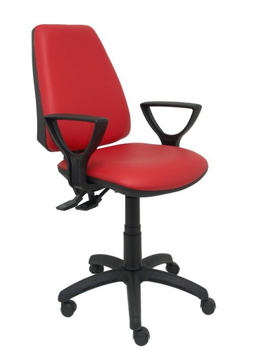 Modelo Elche S - Silla de oficina ergonómica con mecanismo sincro y regulable en altura - Asiento y respaldo tapizados en similpiel color rojo (BRAZOS FIJOS INCLUIDOS)