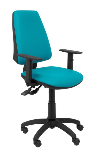 Modelo Elche S - Silla de oficina ergonómica con mecanismo sincro y regulable en altura - Asiento y respaldo tapizados en similpiel color verde (BRAZOS REGULABLES INCLUIDOS)