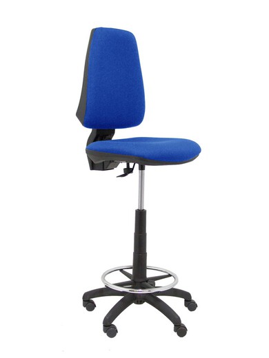 Modelo Elche Taburete CP - Taburete ergonómico con mecanismode contacto permanente y regulable en altura - Asiento y respaldo tapizados en tejido BALI color azul.