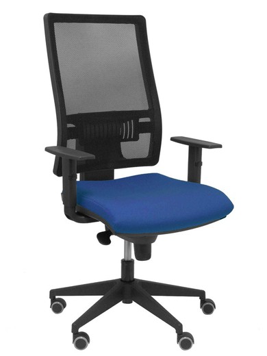 Modelo Horna - Silla de oficina ergonómica con mecanismo sincro y regulable en altura - Respaldo alto de malla transpirable y asiento tapizado en tejido BALI color azul marino