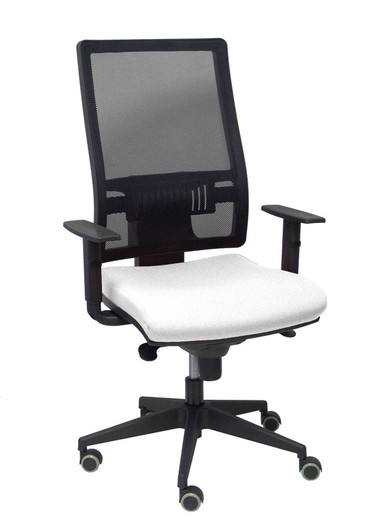 Modelo Horna - Silla de oficina ergonómica con mecanismo sincro y regulable en altura - Respaldo alto de malla transpirable  y asiento tapizado en tejido BALI color blanco.