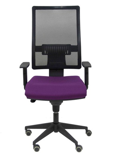 Modelo Horna - Silla de oficina ergonómica con mecanismo sincro y regulable en altura - Respaldo alto de malla transpirable y asiento tapizado en tejido BALI color morado