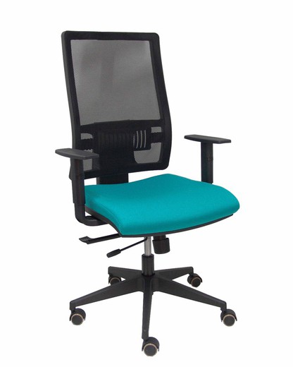 Modelo Horna - Silla de oficina ergonómica con mecanismo traslack y regulable en altura - Respaldo alto de malla transpirable y asiento tapizado en tejido BALI color turquesa.