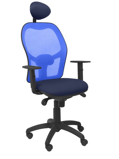 Modelo Jorquera - Silla de oficina ergonómica con mecanismo sincro, brazos regulables y ajustable en altura  Respaldo de malla transpirable en color azul y asiento tapizados en tejido BALI color azul marino (CON CABECERO)