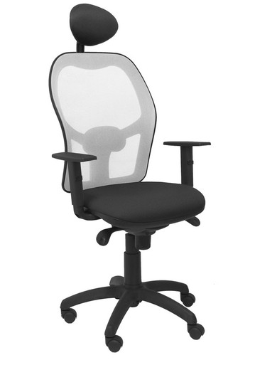 Modelo Jorquera - Silla de oficina ergonómica con mecanismo sincro, brazos regulables y ajustable en altura  Respaldo de malla transpirable en color gris y asiento tapizados en tejido BALI color negro (CON CABECERO)