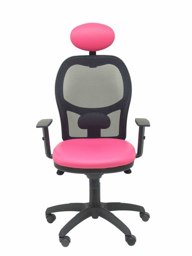 Modelo Jorquera - Silla de oficina ergonómica con mecanismo sincro, brazos regulables y ajustable en altura  Respaldo de malla transpirable en color negro y asiento tapizados en tejido SIMILPIEL color rosa (CON CABECERO)