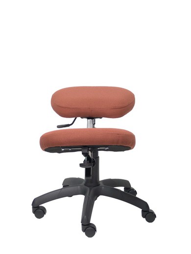 Modelo Lietor - Taburete de oficina ergonómico giratorio y regulable en altura - Asiento tapizado en tejido BALI color marrón (RODILLERA REGULABLE)