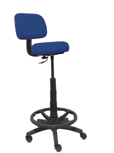 Modelo Llanos Taburete - Taburete ergonómico con mecanismo de contacto lama, regulable en altura y aro reposapiés - Asiento y respaldo tapizados en tejido bali color azul marino.