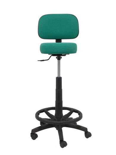 Modelo Llanos Taburete - Taburete ergonómico con mecanismo de contacto lama, regulable en altura y aro reposapiés - Asiento y respaldo tapizados en tejido bali color verde esmeralda.