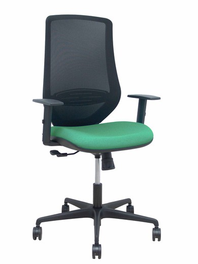 Modelo Mardos - Silla de oficina ergonómica con mecanismo sincro, brazos regulables y ajustable en altura - Respaldo de malla transpirable en color negro y asiento tapizados en tejido BALI color verde esmeralda.