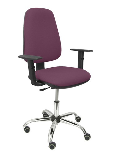 Modelo Sierra CP - Silla de oficina ergonómica con mecanismo de contacto permanente y regulable en altura - Asiento y tejido tapizado en tejido BALI color morado (BRAZOS REGULABLES EN ALTURA)