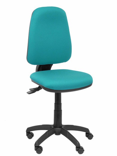 Modelo Sierra S - Silla de oficina ergonómica con mecanismo asincro y regulable en altura. Base de poliamida de color negro - Asiento y respaldo tapizados en tejido BALI color turquesa.