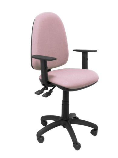 Modelo Tribaldos - Silla de oficina con mecanismo de contacto permanente de doble maneta y regulable en altura - Asiento y respaldo tapizados en tejido BALI color rosa (BRAZOS REGULABLES INCLUIDOS)