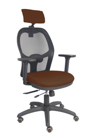 Silla con sistema traslack con malla negra y asiento bali marrón oscuro con brazos 3D, cabecero regulable