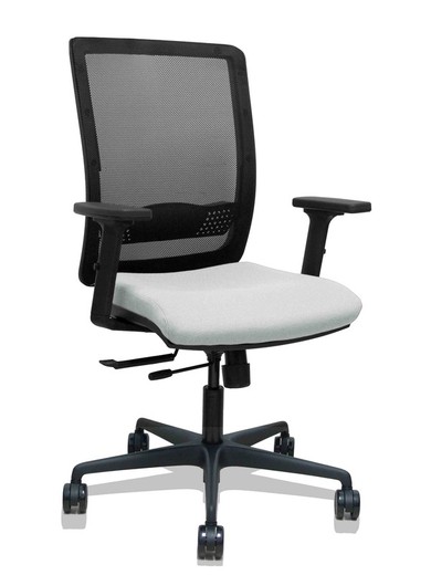 Silla de oficina ergonómica con mecanismo sincro con traslack, brazos regulables en 2D y ajustable en altura