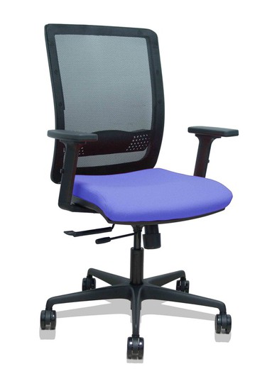 Silla de oficina ergonómica con mecanismo sincro con traslack, brazos regulables en 2D y ajustable en altura