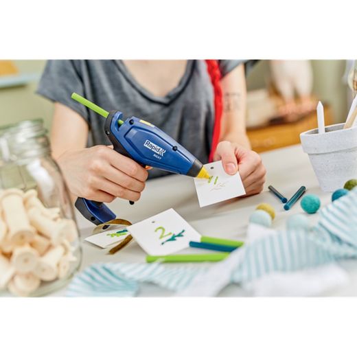 Confezione blister da 36 stick di colla universali D7, assortiti (blu petrolio/giallo/verde/fucsia/blu)