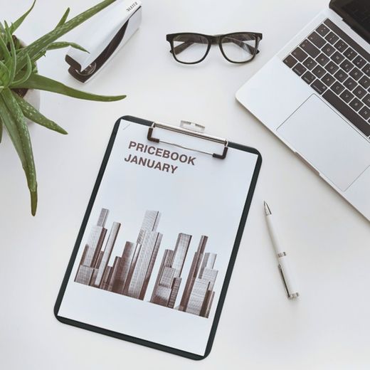 WOW map met metalen clip. Gemaakt in PS. DIN A4, zwart