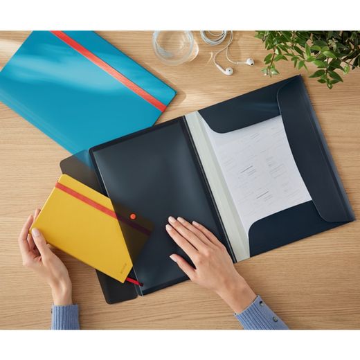 Cartella in gomma Leitz Cosy. PP Con 3 pattine e tasca interna con cerniera. DIN A4, grigio