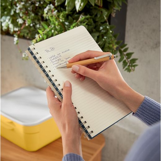 Wiro Leitz Cosy notitieboek. Harde kaft. 80 vellen horizontaal gelijnd, DIN B5, grijs