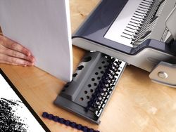 Quasar+ 500 Binding Machine