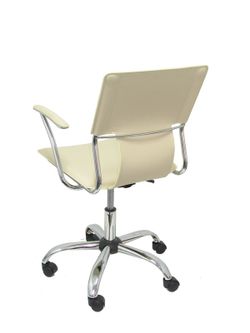 FORÖL Modelo Bogarra - Silla de oficina ergonómica con brazos fijos, regulable en altura y giratoria 360º - Asiento y respaldo tapizados en similpiel color crema
