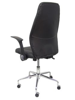 FORÖL Modelo Odrea - Silla de oficina ergonómica con mecanismo basculante, brazos retráctiles y regulable en altura - Respaldo y asiento tapizado en tejido símilpiel color negro.