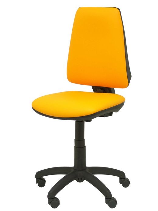 Modelo 14CP  Silla de oficina ergonómica con mecanismo permanente y regulable en altura  Asiento y respaldo tapizados en similpiel color naranja.