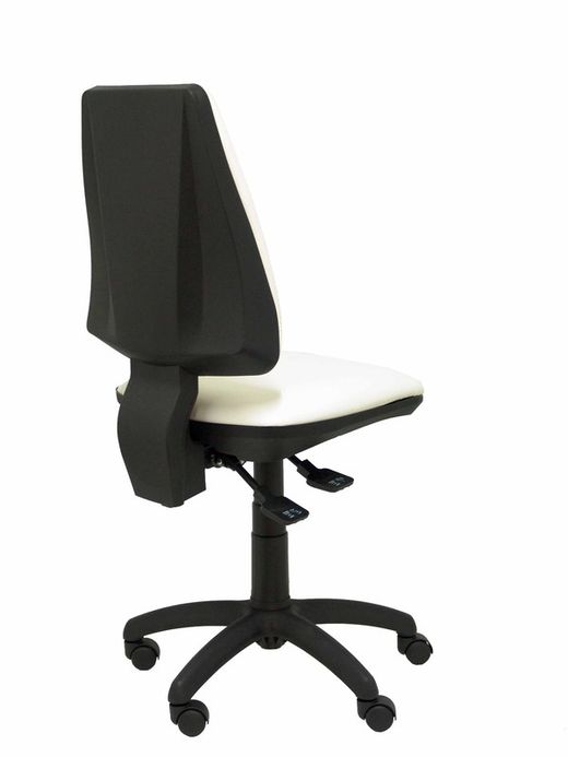 Modelo 14S  Silla de oficina ergonómica con mecanismo asincro, regulable en altura y ruedas de nailon  Asiento y respaldo tapizados en similpiel color blanco