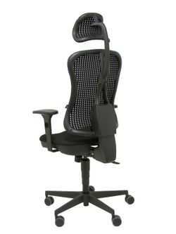 Modelo Agudo sincro - Silla de oficina ergonómica con cabecero, mecanismo sincro, brazos regulables - Respaldo de malla transpirable en color negro y asiento tapizados en tela color negro.