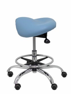 Modelo Alatoz. Taburete clínico giratorio y ergonómico con asiento anatómico y regulable en altura (aro reposapiés cromado INCLUIDO)  Asiento tapizado en similpiel color azul claro (FÁCIL DE LIMPIAR)