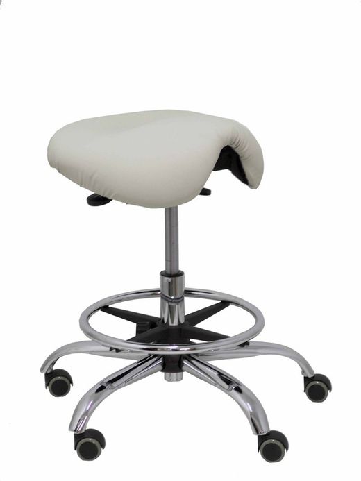 Modelo Alatoz. Taburete clínico giratorio y ergonómico con asiento anatómico y regulable en altura (aro reposapiés cromado INCLUIDO)  Asiento tapizado en similpiel color gris claro (FÁCIL DE LIMPIAR)